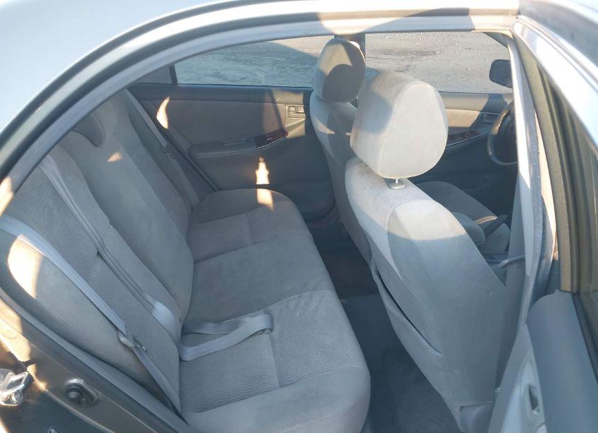 Photo 8 of 2005 Toyota Corolla LE (VIN 2T1BR32E45C503682)