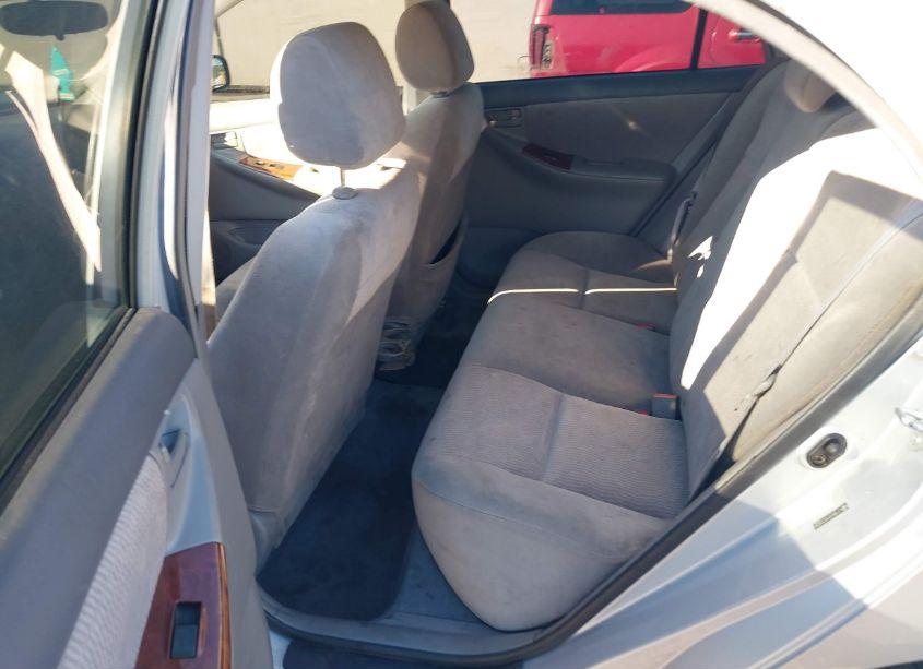 Photo 8 of 2005 Toyota Corolla LE (VIN 2T1BR32E45C558360)