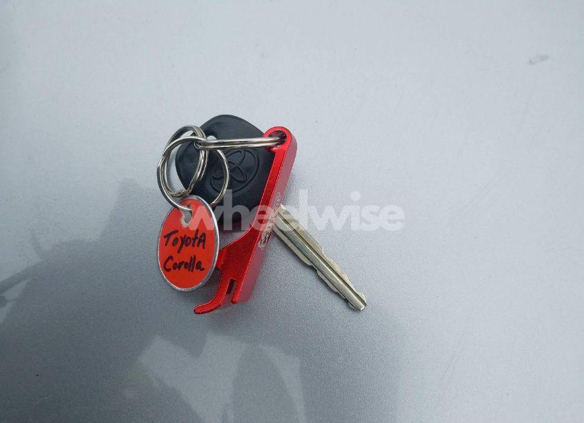 Photo 11 of 2006 Toyota Corolla CE (VIN 2T1BR32E46C564239)