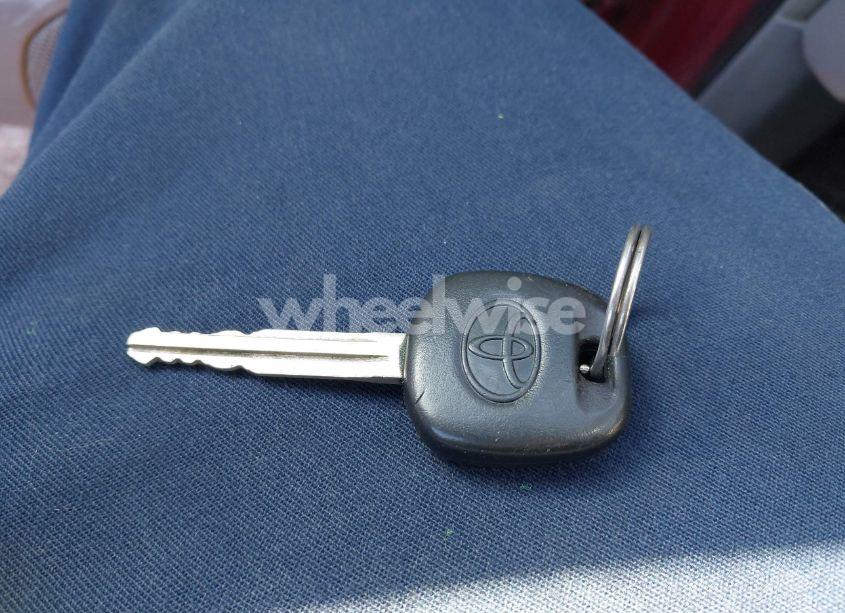 Photo 11 of 2006 Toyota Corolla CE (VIN 2T1BR32E46C631115)