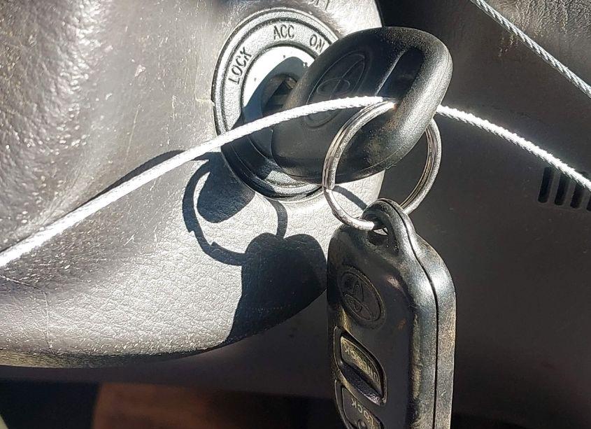 Photo 11 of 2006 Toyota Corolla LE (VIN 2T1BR32E46C641062)