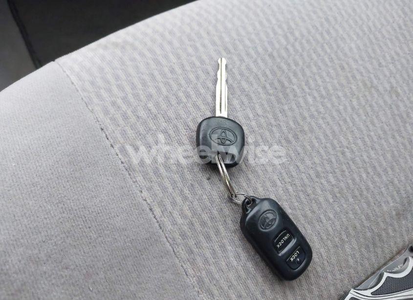 Photo 11 of 2006 Toyota Corolla LE (VIN 2T1BR32E46C645578)