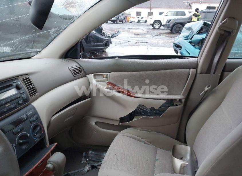 Photo 5 of 2007 Toyota Corolla LE (VIN 2T1BR32E47C766225)