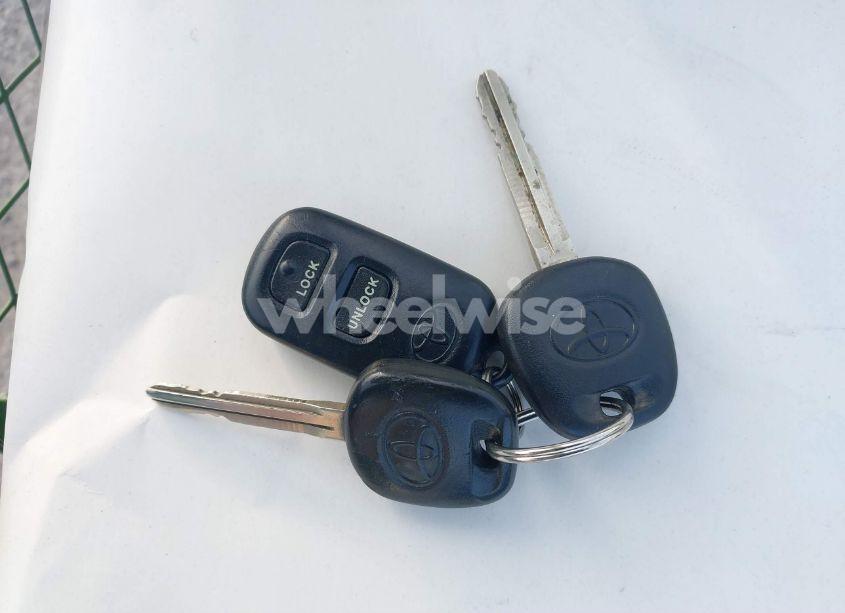 Photo 11 of 2007 Toyota Corolla LE (VIN 2T1BR32E47C806979)