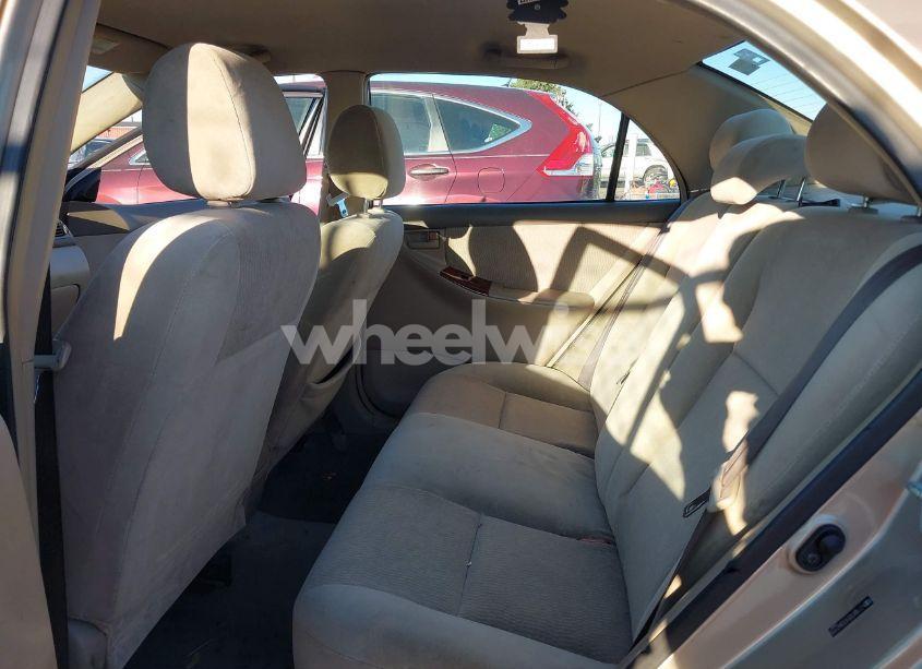 Photo 8 of 2007 Toyota Corolla LE (VIN 2T1BR32E47C847113)