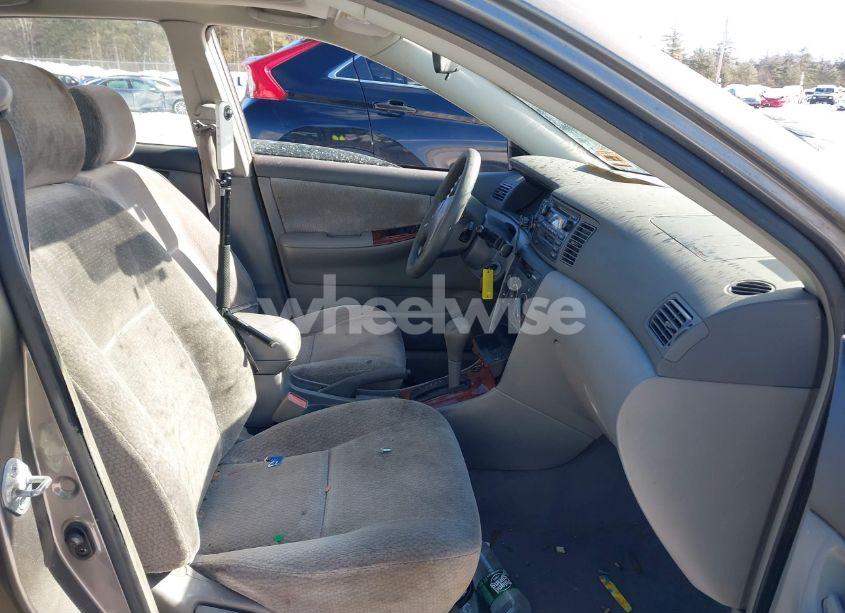 Photo 5 of 2003 Toyota Corolla LE (VIN 2T1BR32E53C077322)