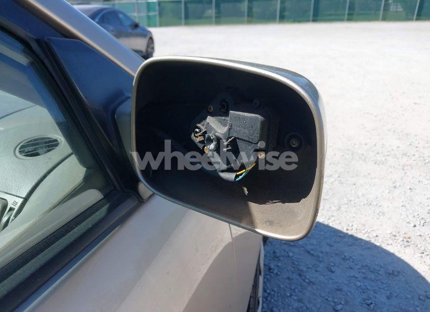 Photo 12 of 2004 Toyota Corolla LE (VIN 2T1BR32E54C279143)