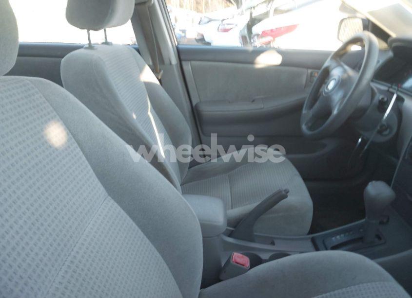 Photo 5 of 2005 Toyota Corolla CE (VIN 2T1BR32E55C416406)