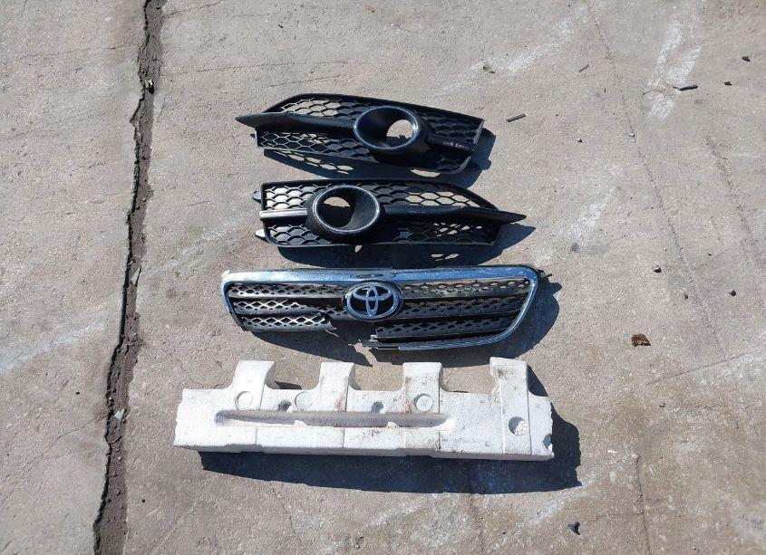 Photo 12 of 2005 Toyota Corolla CE (VIN 2T1BR32E55C431634)