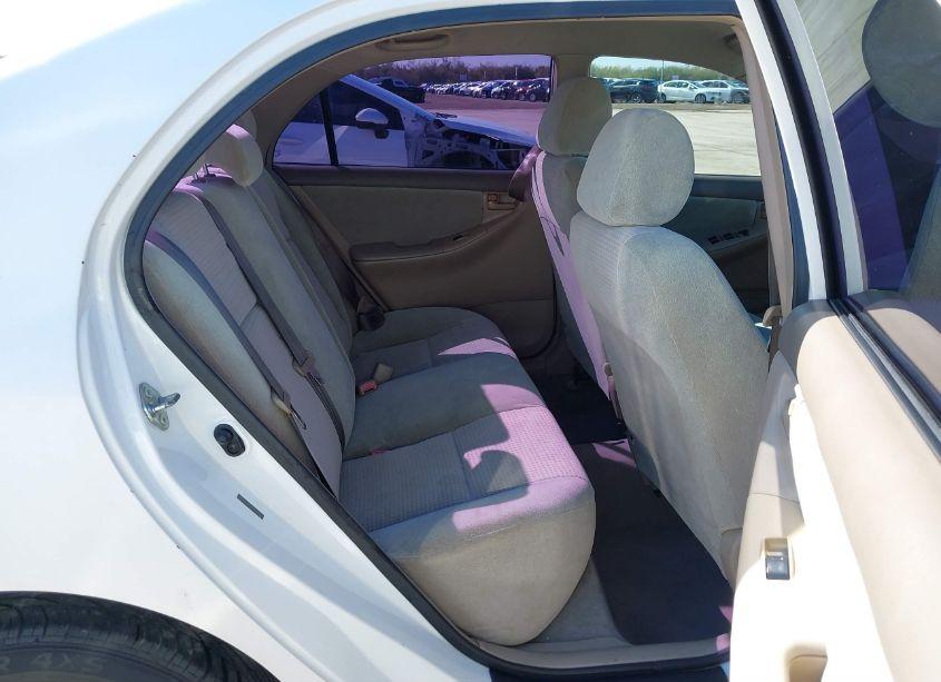 Photo 8 of 2005 Toyota Corolla CE (VIN 2T1BR32E55C431634)