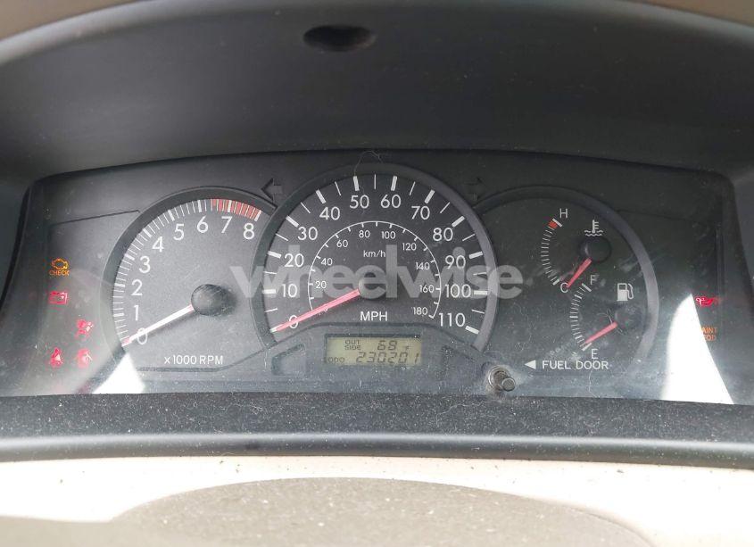 Photo 7 of 2005 Toyota Corolla CE (VIN 2T1BR32E55C443122)