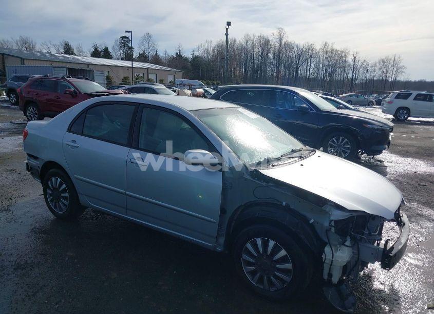 2005 Toyota Corolla LE (VIN 2T1BR32E55C474080) main photo