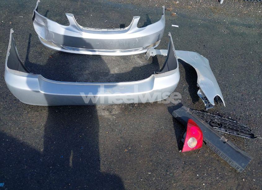 Photo 12 of 2005 Toyota Corolla LE (VIN 2T1BR32E55C474080)