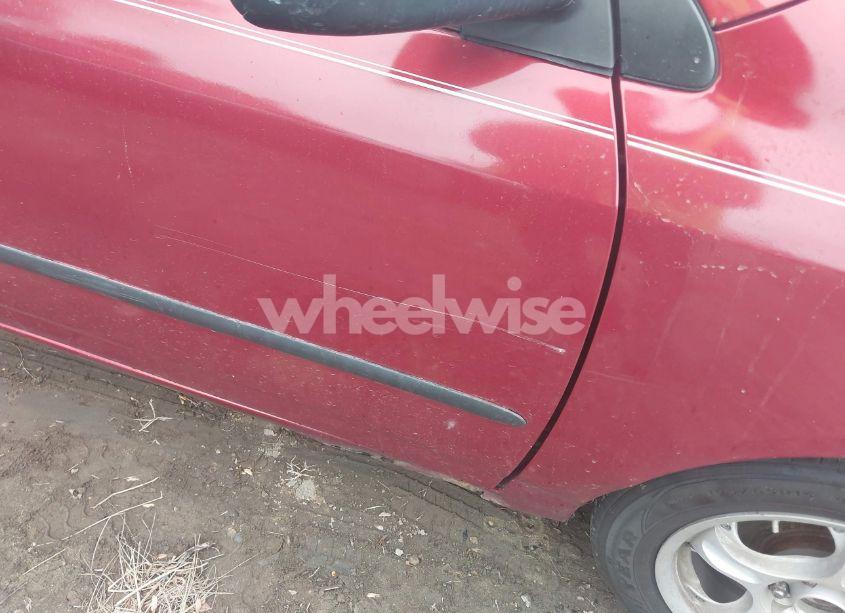 Photo 18 of 2005 Toyota Corolla CE (VIN 2T1BR32E55C485001)