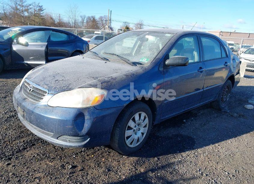 Photo 2 of 2005 Toyota Corolla LE (VIN 2T1BR32E55C497648)