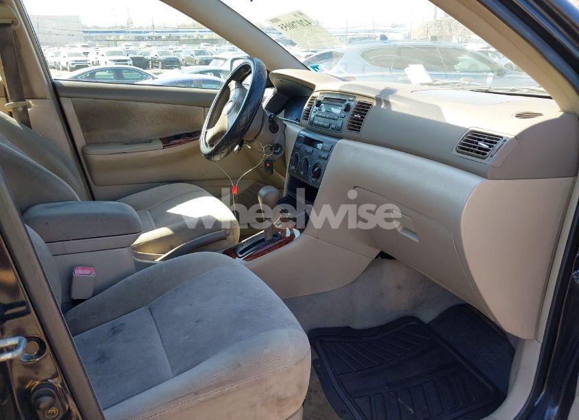 Photo 5 of 2006 Toyota Corolla LE (VIN 2T1BR32E56C567635)