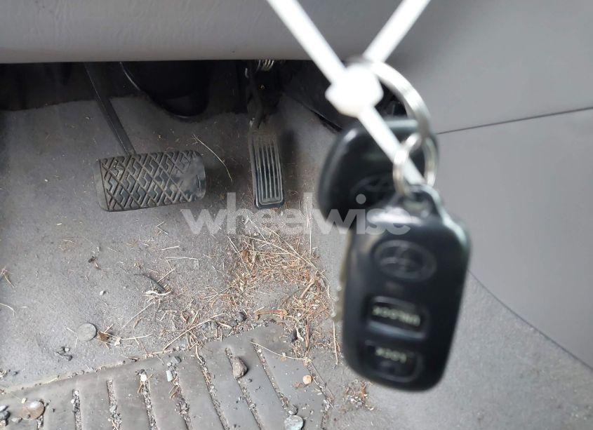 Photo 11 of 2006 Toyota Corolla LE (VIN 2T1BR32E56C575251)