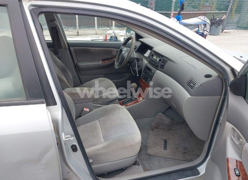 Photo 5 of 2006 Toyota Corolla LE (VIN 2T1BR32E56C575251)