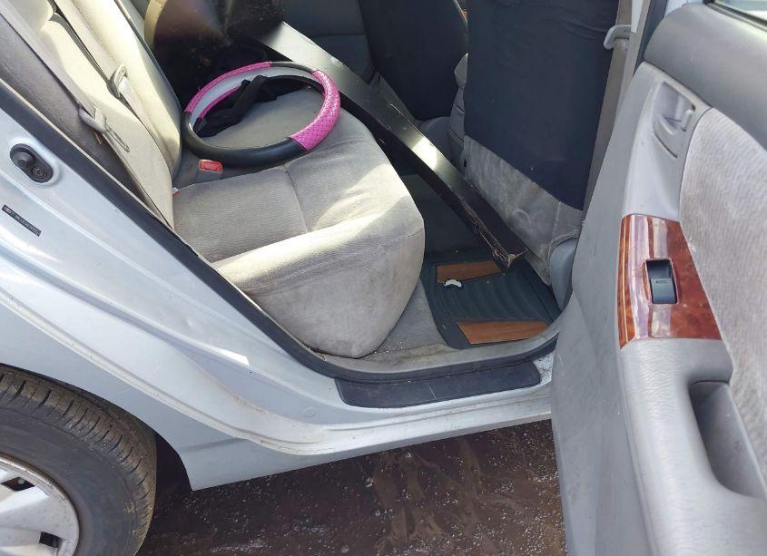 Photo 8 of 2006 Toyota Corolla LE (VIN 2T1BR32E56C609253)