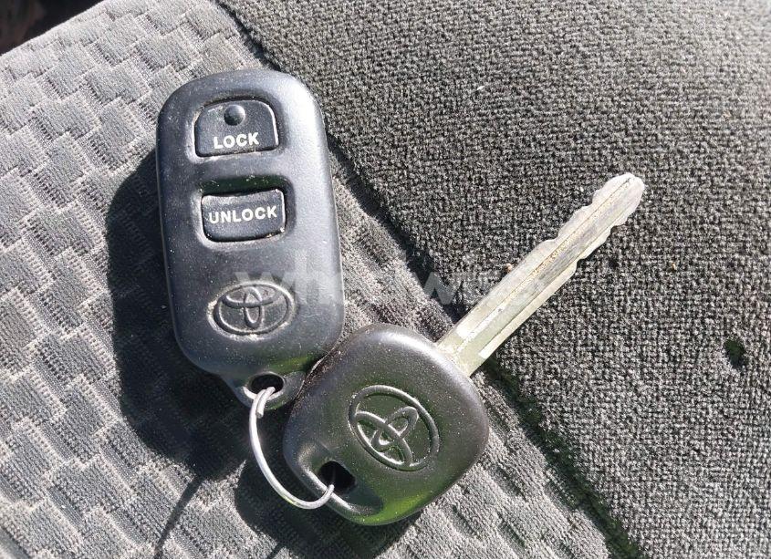 Photo 11 of 2006 Toyota Corolla S (VIN 2T1BR32E56C614453)