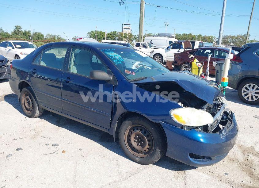 2007 Toyota Corolla LE (VIN 2T1BR32E57C792381) main photo
