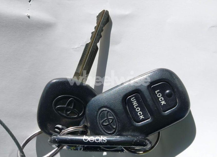 Photo 11 of 2008 Toyota Corolla LE (VIN 2T1BR32E58C896080)