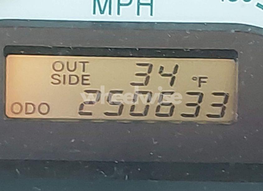 Photo 12 of 2003 Toyota Corolla LE (VIN 2T1BR32E63C005688)