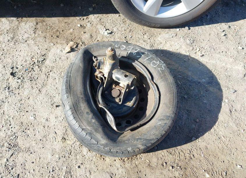 Photo 12 of 2003 Toyota Corolla CE (VIN 2T1BR32E63C160953)