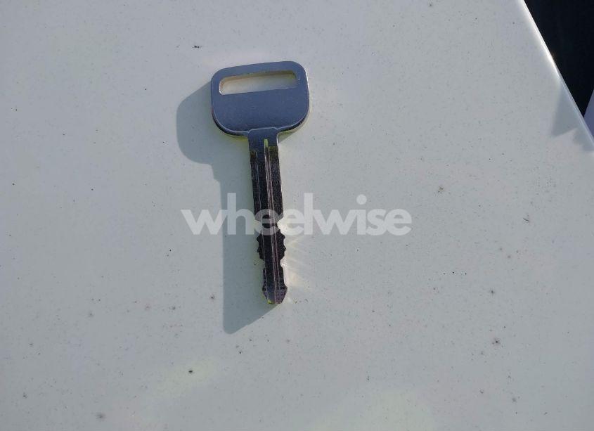 Photo 11 of 2004 Toyota Corolla LE (VIN 2T1BR32E64C235443)