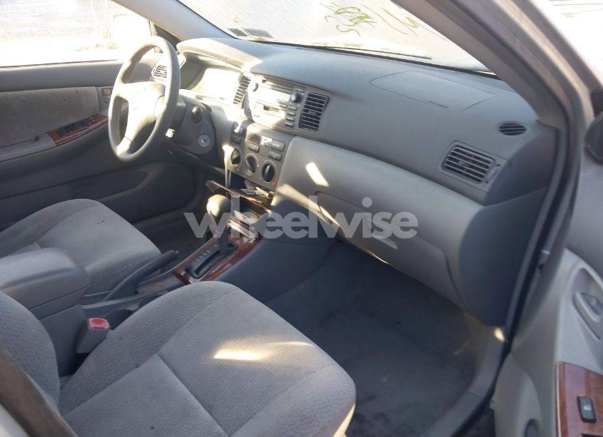 Photo 5 of 2004 Toyota Corolla LE (VIN 2T1BR32E64C302350)