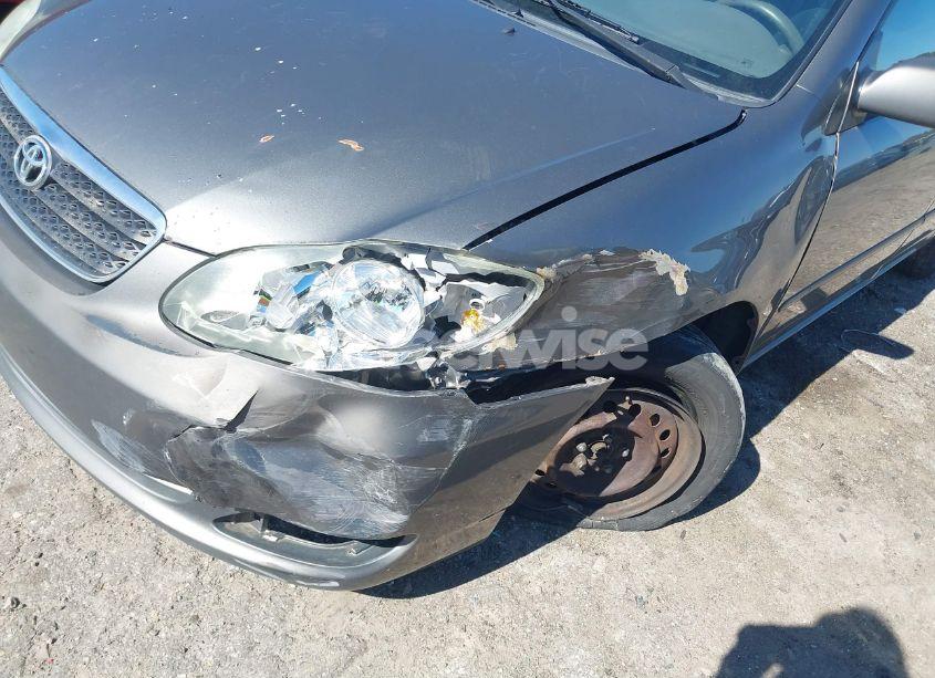 Photo 14 of 2005 Toyota Corolla LE (VIN 2T1BR32E65C485637)