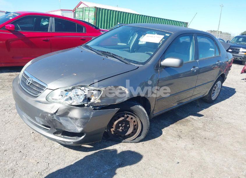 Photo 2 of 2005 Toyota Corolla LE (VIN 2T1BR32E65C485637)