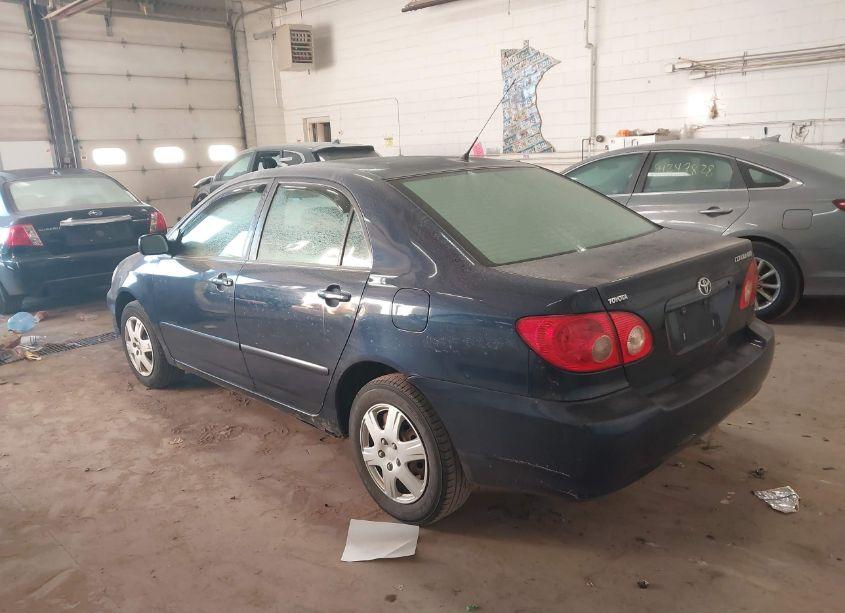 Photo 3 of 2005 Toyota Corolla LE (VIN 2T1BR32E65C497240)