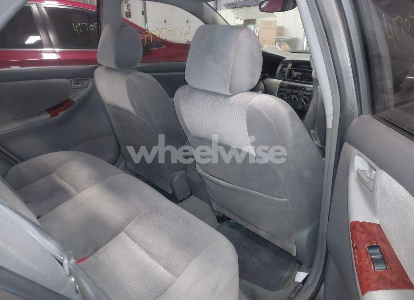 Photo 8 of 2006 Toyota Corolla LE (VIN 2T1BR32E66C568180)