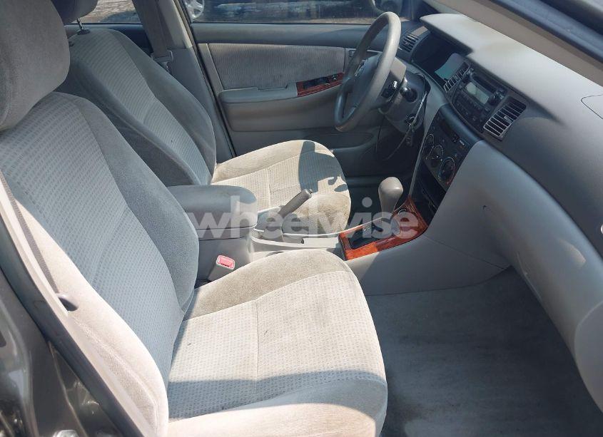 Photo 5 of 2006 Toyota Corolla LE (VIN 2T1BR32E66C633738)