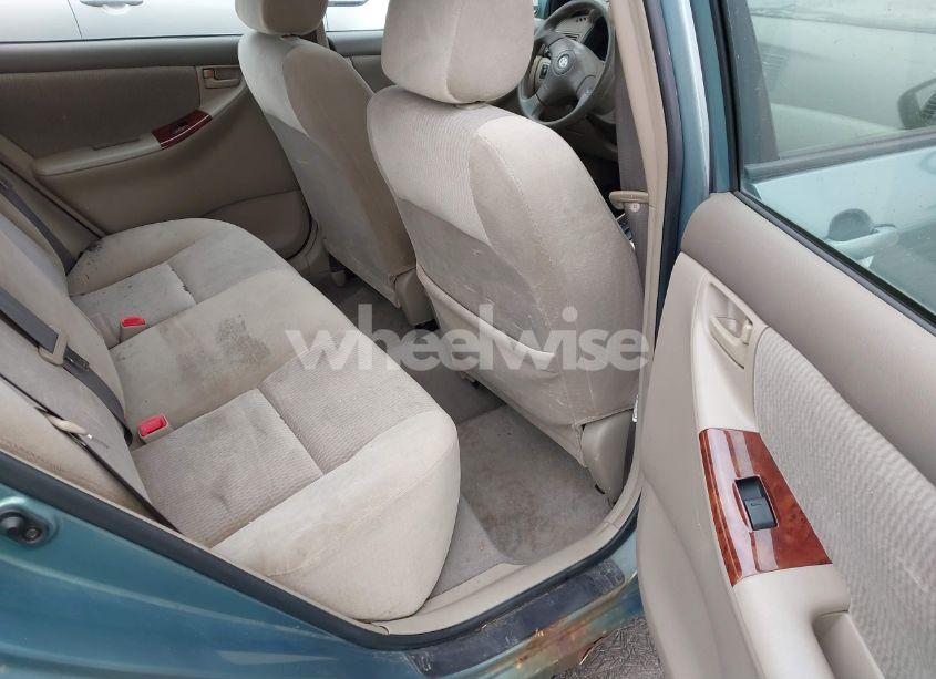 Photo 8 of 2006 Toyota Corolla LE (VIN 2T1BR32E66C652175)
