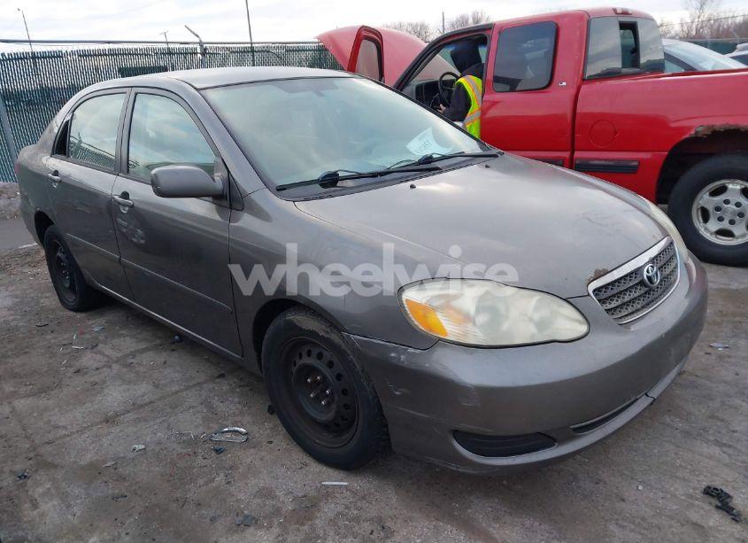 2007 Toyota Corolla LE (VIN 2T1BR32E67C741200) main photo