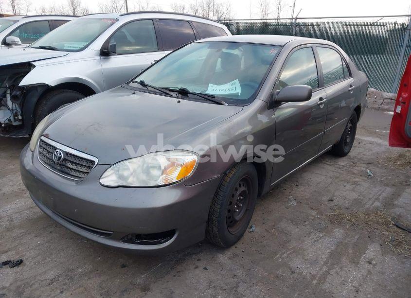 Photo 2 of 2007 Toyota Corolla LE (VIN 2T1BR32E67C741200)
