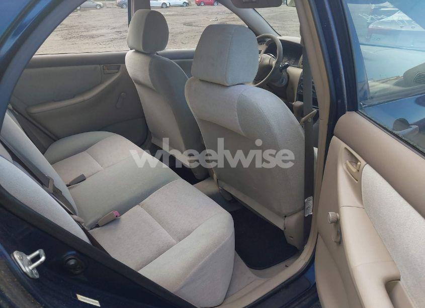 Photo 8 of 2003 Toyota Corolla CE/LE/S (VIN 2T1BR32E73C004940)