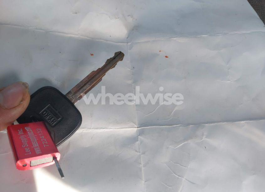 Photo 11 of 2003 Toyota Corolla CE (VIN 2T1BR32E73C023147)