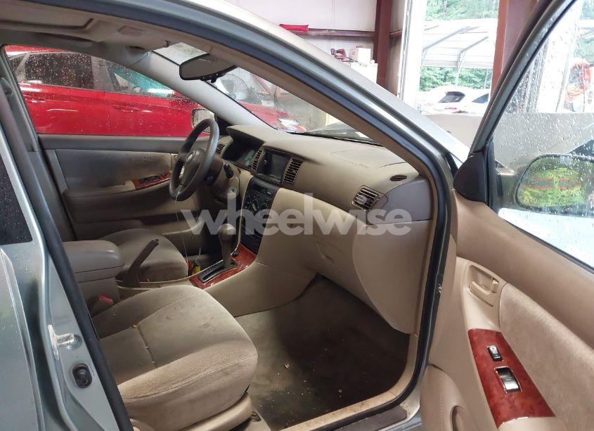 Photo 5 of 2003 Toyota Corolla CE/LE/S (VIN 2T1BR32E73C070484)