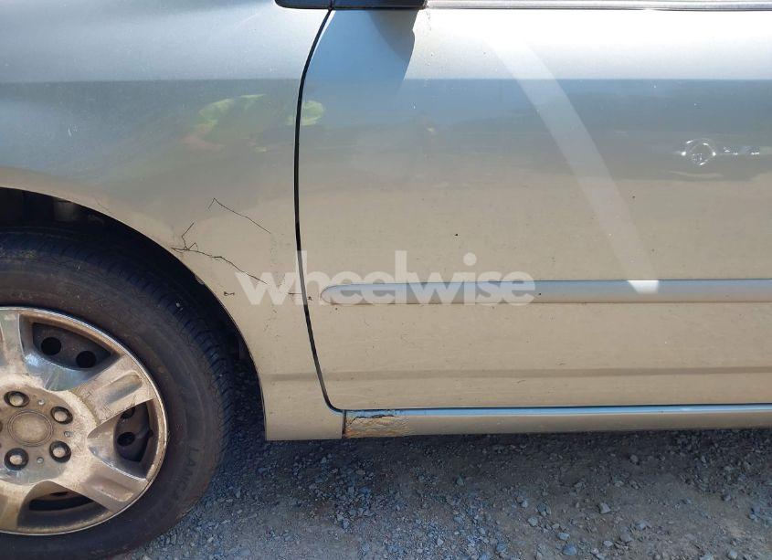 Photo 12 of 2004 Toyota Corolla LE (VIN 2T1BR32E74C174698)