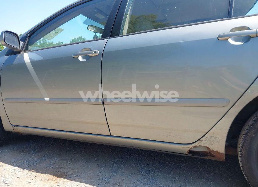 Photo 16 of 2004 Toyota Corolla LE (VIN 2T1BR32E74C174698)