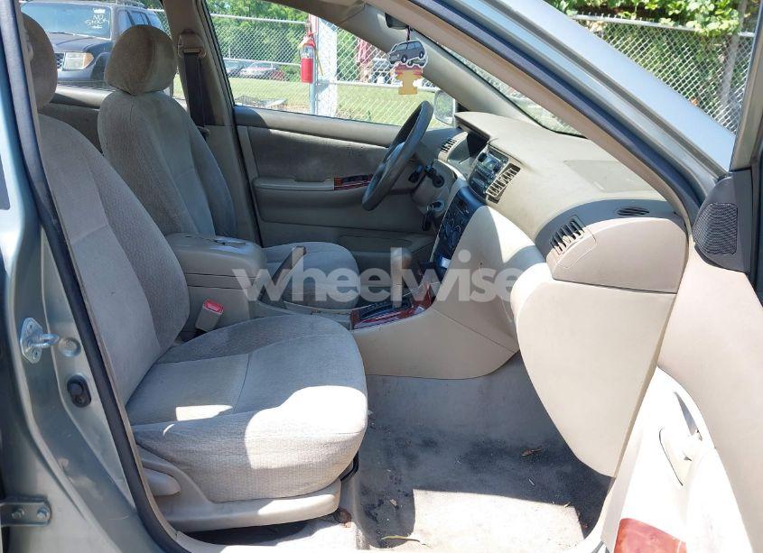 Photo 5 of 2004 Toyota Corolla LE (VIN 2T1BR32E74C174698)