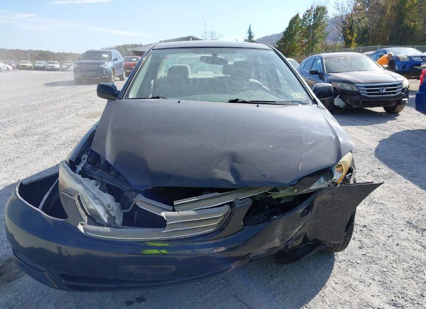 Photo 13 of 2004 Toyota Corolla CE/LE/S (VIN 2T1BR32E74C260268)