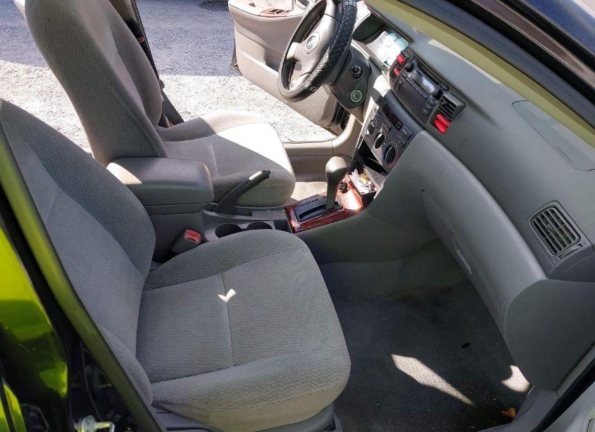 Photo 5 of 2004 Toyota Corolla CE/LE/S (VIN 2T1BR32E74C260268)