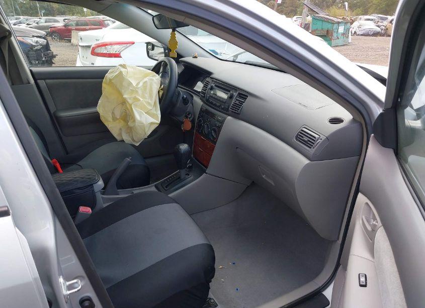 Photo 5 of 2005 Toyota Corolla CE (VIN 2T1BR32E75C366933)