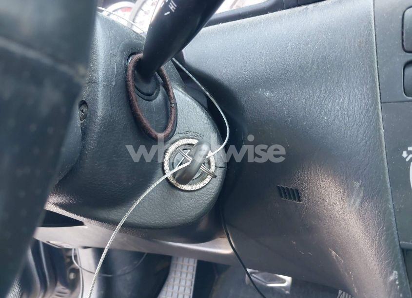 Photo 11 of 2005 Toyota Corolla S (VIN 2T1BR32E75C393825)