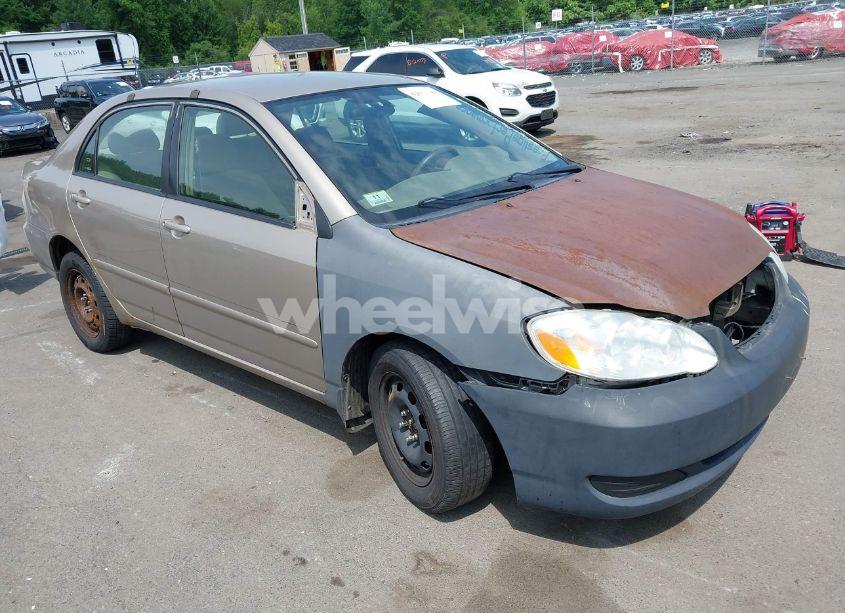 2005 Toyota Corolla LE (VIN 2T1BR32E75C436785) main photo