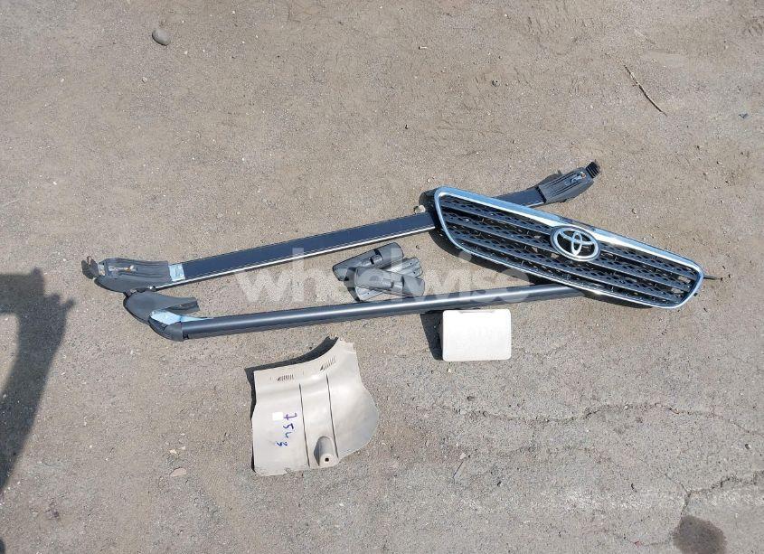 Photo 12 of 2005 Toyota Corolla LE (VIN 2T1BR32E75C436785)